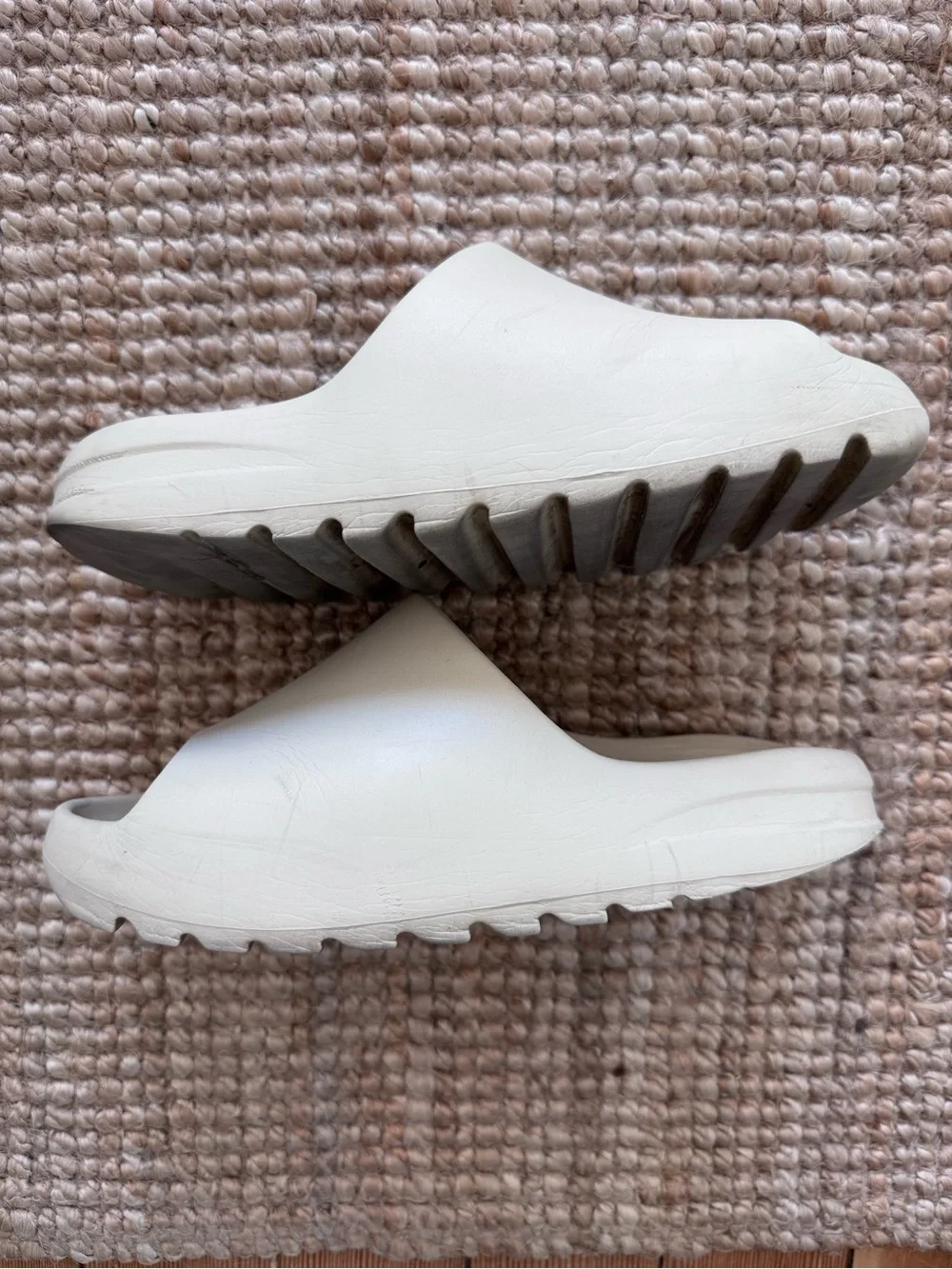Yeezy adidas slide